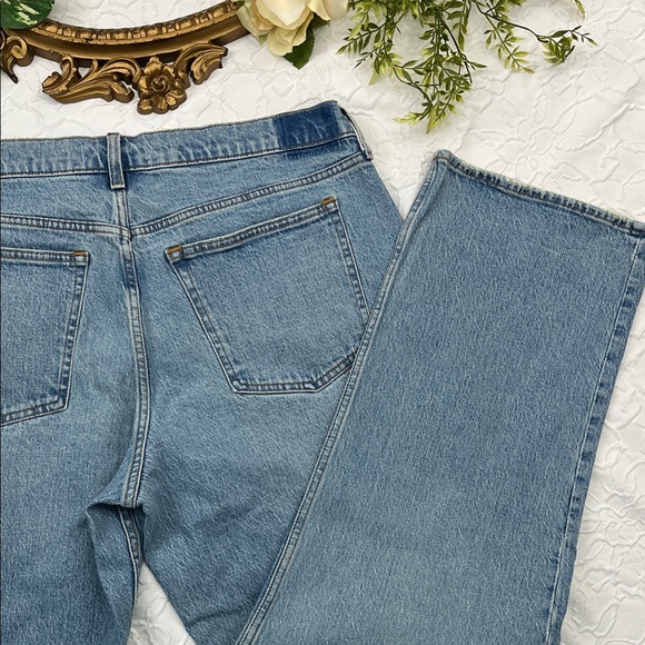 Abercrombie & Fitch Denim - Abercrombie & Fitch The Baggy Low Rise Jeans